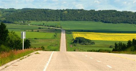 9 of the Best Manitoba Road Trips You Need to Take!.